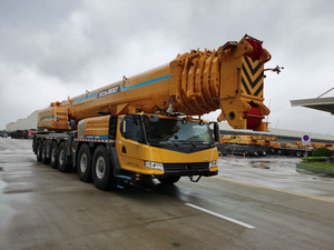Grúa Todoterreno XCA500L8 de 1500 Toneladas, Super Lift, 131 m de Altura, para Proyectos de Puentes y Plantas de Energía - Product Image 3