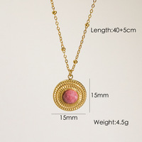 Collar con Colgante de la Serie Redstone Retro Francés para Mujer, Estilo Europeo Americano, Acero Inoxidable Chapado en Oro, Lujo Ligero