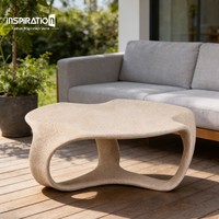 Ensemble de tables d'appoint et de tables carrées contemporaines en FRP pour les espaces commerciaux