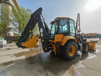 Backhoe Loader 8T Side Shift XC8-C2570 Kecepatan Perjalanan 38km/jam Oli Hidrolik 95L untuk Konstruksi