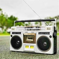 Boombox portable rétro style années 80 avec lecteur de cassette et enregistreur, radio AM/FM, prise en charge de l'entrée SD/USB, haut-parleur intégré