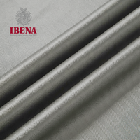Tissu en para-aramide aluminisé / Feuille de revêtement en aluminium ignifuge / Revêtement ignifuge pour vêtements de travail, résistant à l'eau pour les voitures