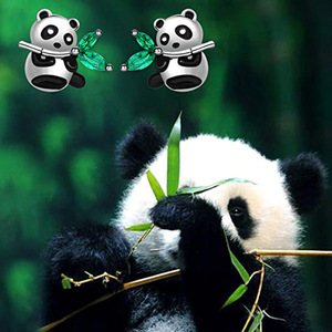 Orecchini a perno a forma di panda carino per donna, neri e bianchi, a forma di animale, accessori per l'orecchio da indossare tutti i giorni - Product Image 2