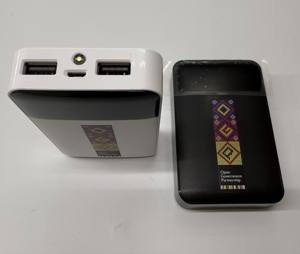 Chargeur de téléphone portable OEM bon marché en gros avec logo d'entreprise, batterie externe 10000 mAh - Product Image 2