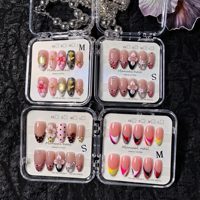Ongles à presser faits main, courbe amande moyenne, style français, prêts à l'emploi, couvrance totale, PMMA, avec incrustations en émail, 10 pièces