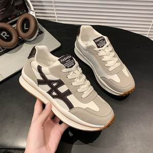 <span class=keywords><strong>Zapatillas</strong></span> de senderismo duraderas para <span class=keywords><strong>mujer</strong></span>, <span class=keywords><strong>zapatillas</strong></span> <span class=keywords><strong>impermeables</strong></span> para correr al aire libre, senderismo, antideslizantes con luz LED para otoño y primavera - Product Image 3