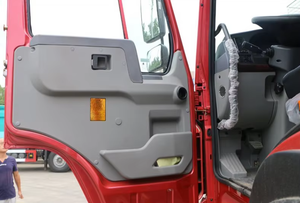 Camion lourd Sino Sinotruk Howo ZZ3317N4667E1 8x4, moteur diesel 9,7 L, norme d'émission <span class=keywords><strong>Euro</strong></span> <span class=keywords><strong>2</strong></span>, direction à gauche, capacité de charge 41-50t - Product Image 2