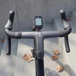 Guidons de vélo de route en fibre de carbone TOSEEK 28.6/31.8 avec support d'ordinateur à impression 3D, guidons intégrés aérodynamiques - Product Image 1