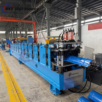 Machine de formage à froid automatique professionnelle pour la fabrication de capuchons de toit en aluminium et zinc à grande vitesse