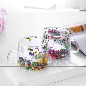 Tasse à café en verre personnalisée 350 ml, résistante à <span class=keywords><strong>la</strong></span> chaleur, avec poignée, double paroi, avec <span class=keywords><strong>fleur</strong></span> séchée - Product Image 3