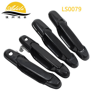 มือจับประตูด้านนอก Adili รุ่น LS0079 สีดำ สำหรับอะไหล่ทดแทนรถยนต์โตโยต้าเซียนน่า - Product Image 1
