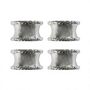 Lot de 4 anneaux de serviette classiques en métal, design corde argenté, durables, pour décoration de table de mariage, largeur 4,5 cm, écologiques - Product Image 1