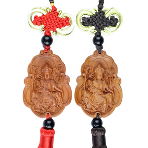 Colgante de madera de durazno con diseño de Guanyin, versión roja y negra, para espejo retrovisor y palanca de cambios, regalo decorativo de China - Product Image 4