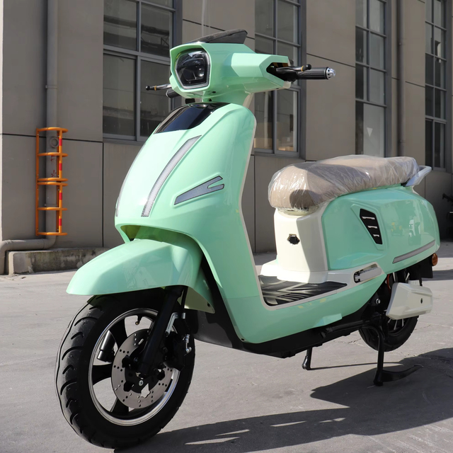 High Quality Customizable Logo Color China Direct Sale Electric Scooter Hot