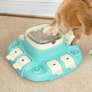 3-en-1 Blue Puzzle Toy & Dog Nail File 8 Sandpapers Scratch Pad con dispensador de golosinas Tazones de enriquecimiento para uñas - Product Image 4