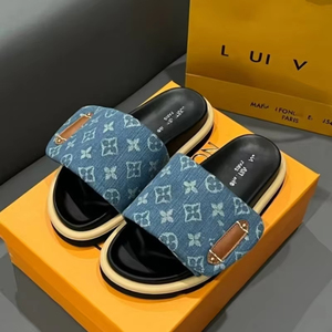 Sandalias de Piel de Oveja con Suela Gruesa Antideslizante, Novedad de Verano 2026, Gran Venta, Versátiles y Modernas para Uso Diario - Product Image 4