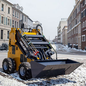 รถตักขนาดเล็กวัสดุเครื่องยนต์เครื่องยนต์ EPA Kubota - Product Image 1