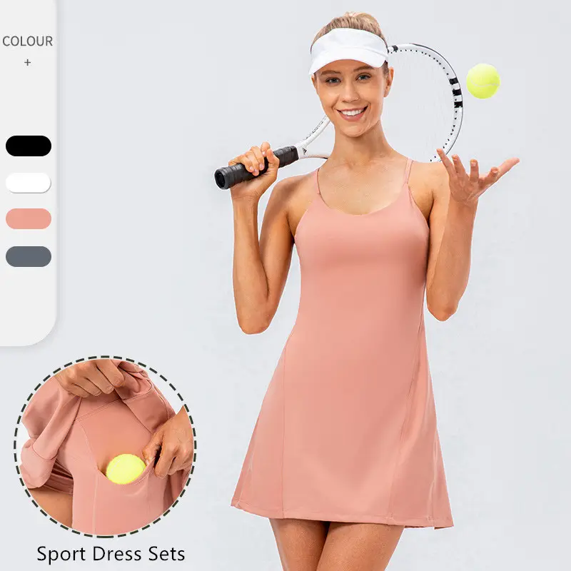 Grosir pakaian olahraga Golf wanita elastis cepat kering gaun tenis kebugaran Yoga dengan Set celana pendek