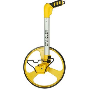 Rouleau à mesurer Stanley 15M, métrique, avec verrouillage manuel, ruban à mesurer de 318 mm de diamètre, 102 cm de hauteur - Product Image 1