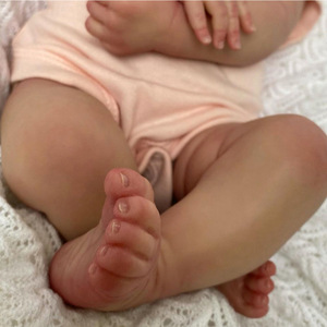Poupée Reborn réaliste de 19 pouces, faite à la main, détails peints en 3D, toucher doux, sensation de bébé véritable, pour filles, jeu et collection - Product Image 5