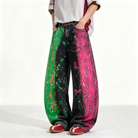 Jean coloré style streetwear à effet encre éclaboussée, délavé à dégradé, coupe ample, style urbain, pantalon large à coupe incurvée