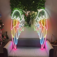 Enseigne au néon en verre citrouille d'Halloween conçue sur mesure Lettre publicitaire LED en acrylique pour décorations d'Halloween