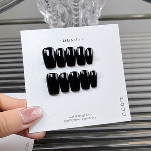 Faux ongles courts noirs classiques style gothique audacieux, 10 pièces, réutilisables, en acrylique, faits à la main, à presser, emballage en gros - Product Image 4