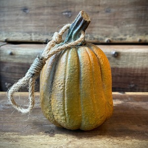 Décoration de citrouille d'Halloween maléfique en résine, faite à la main, pour intérieur et extérieur - Product Image 4