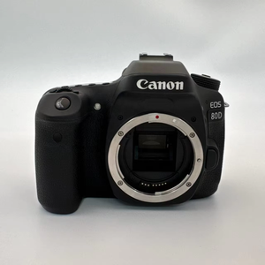 Appareils <span class=keywords><strong>photo</strong></span> reflex numériques <span class=keywords><strong>Canon</strong></span> EOS 80D d'occasion certifiés en gros, qualité Grade 2, 24,2 MP, Dual Pixel AF, Wi-Fi, pour fournisseur de studio de vlogging professionnel - Product Image 1