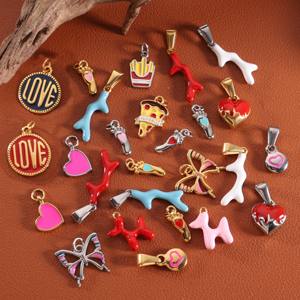 Groothandel 18K Vergulde Diy Dieren Ballon Hond Charme Hanger Rvs Kleurrijke Emaille Koraal Hart Engel Reizen Bedels - Product Image 3