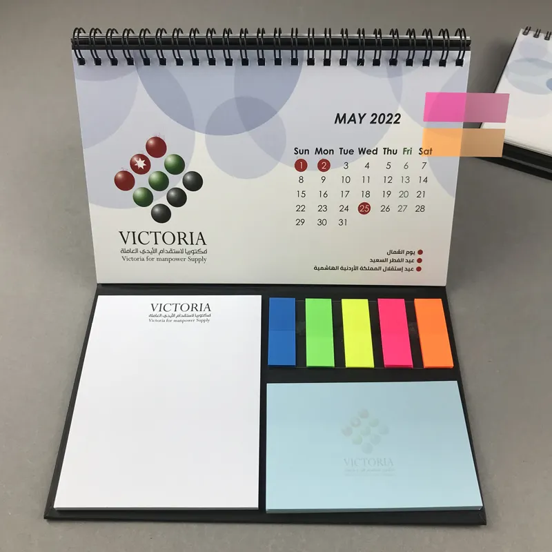 Venta directa de fábrica Calendario Impreso Calendarios de mesa personalizados Calendario de escritorio con juego de notas adhesivas Papel DE ARTE brillante OEM CMYK