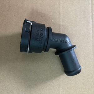 Conector de manguera de refrigerante Vw 1J0122291D para Passat B7 Magotan Bora Golf Beetle Sharan - Product Image 4
