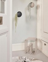 Mesa Consola de Metal Estilo Nórdico con Estante de Almacenamiento |   Muebles Modernos Multifuncionales para Sala de Estar y Dormitorio - Ecológicos y Duraderos