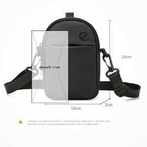 Sac à bandoulière unisexe personnalisé imperméable convertible en sac à dos de voyage, sac à dos de jour bandoulière pour femme, sac de poitrine pour homme - Product Image 2