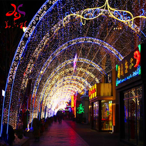 <span class=keywords><strong>2025</strong></span> Tùy Chỉnh Thương Mại Ngoài Trời Phong Cách Mô Hình Đèn Lãng Mạn Trang Trí Đường Hầm Vòm Cửa <span class=keywords><strong>Motif</strong></span> LED Ánh Sáng Đường Phố - Product Image 6