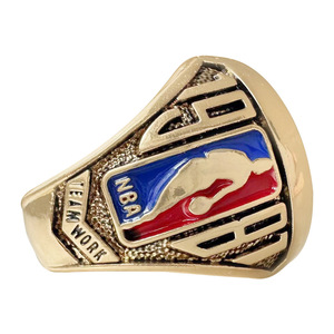 Bague de championnat de basket-ball des <span class=keywords><strong>Boston</strong></span> Celtics 1981 de la <span class=keywords><strong>NBA</strong></span>, vente en gros d'usine - Product Image 4