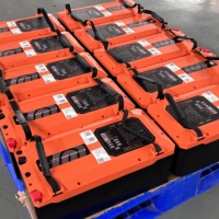 Paquete de Baterías de Fosfato de Hierro y Litio (LiFePO4) de 72V a Prueba de Agua, Batería de Litio de Ciclo Profundo de 72V 50Ah, Libre de Mantenimiento