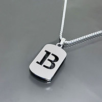 Collier Pendentif Classique en Acier Inoxydable Anti-ternissement et Étanche avec Lettres Personnalisées pour Femmes et Hommes – Idéal pour Mariage