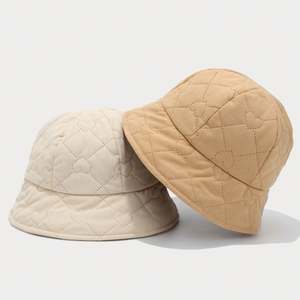 Nouveau Chapeau Bob Rétro Littéraire 2024 pour Femme, en Velours Côtelé avec Motif Cœur, Tendance Automne Hiver - Product Image 2