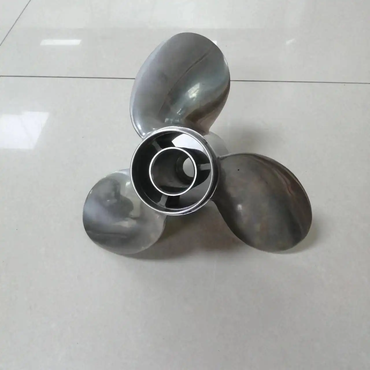 Customized Traditional Lost Wax Process 2-blades Investment Casting Boat Propeller