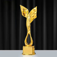 Trophées en métal personnalisés en gros – Coupes de marathon, basketball, football, récompenses sportives, trophées vierges