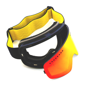 La costumbre de los hombres y <span class=keywords><strong>las</strong></span> mujeres a prueba de viento nieve gafas anti niebla gafas de esquí con lentes intercambiables - Product Image 1