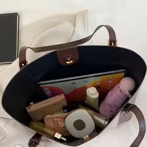 Bolsos de mano elegantes y modernos Cabas Feutre para mujer con bordados y decoración de perlas a bajo precio Bolsos de hombro - Product Image 6