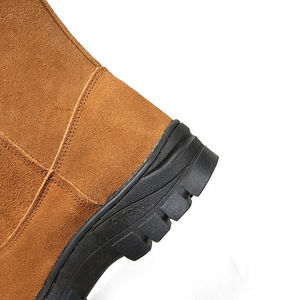 Botas de nieve de lana marrón para hombre, con tacón medio, para trabajo en invierno y uso al aire libre. - Product Image 3