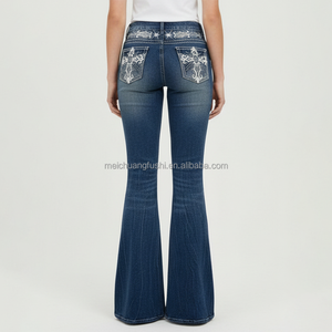 Jeans évasés personnalisés avec strass pour femmes, pantalon en denim vintage brodé en croix, taille haute, coupe <span class=keywords><strong>bootcut</strong></span>, fabricant OEM - Product Image 2