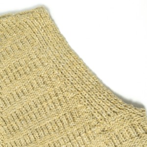 AiNear Vente en gros Logo personnalisé Design Oem & Odm Cardigan en laine jaune sans manches à col en V pour hommes <span class=keywords><strong>Gilet</strong></span> en laine Pull en <span class=keywords><strong>crochet</strong></span> - Product Image 4