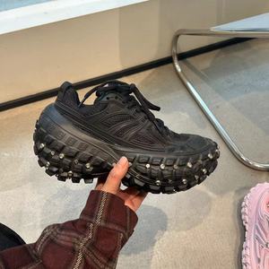 Baskets Chunky pour femmes, style européen, à rivets, avec plateforme surélevée et semelle robuste, décontractées - Product Image 3