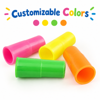 Sifflets sirène en plastique en gros, colorés, courts, jouets sonores, accessoires de fête pour les anniversaires et jeux d'enfants