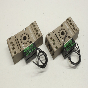 Neuf 2x <span class=keywords><strong>Kuhnke</strong></span> Z345 Universel Z 345 20002 Douille de relais Douille pour PLC - Product Image 1