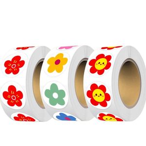 สติกเกอร์รางวัลส่งเสริมกำลังใจเด็ก ลายการ์ตูนน่ารัก คะแนนสะสม ฝึกวินัยในตนเอง ลายดอกไม้สีแดงเล็กๆ สำหรับนักเรียน ใช้ติดบันทึก - Product Image 1